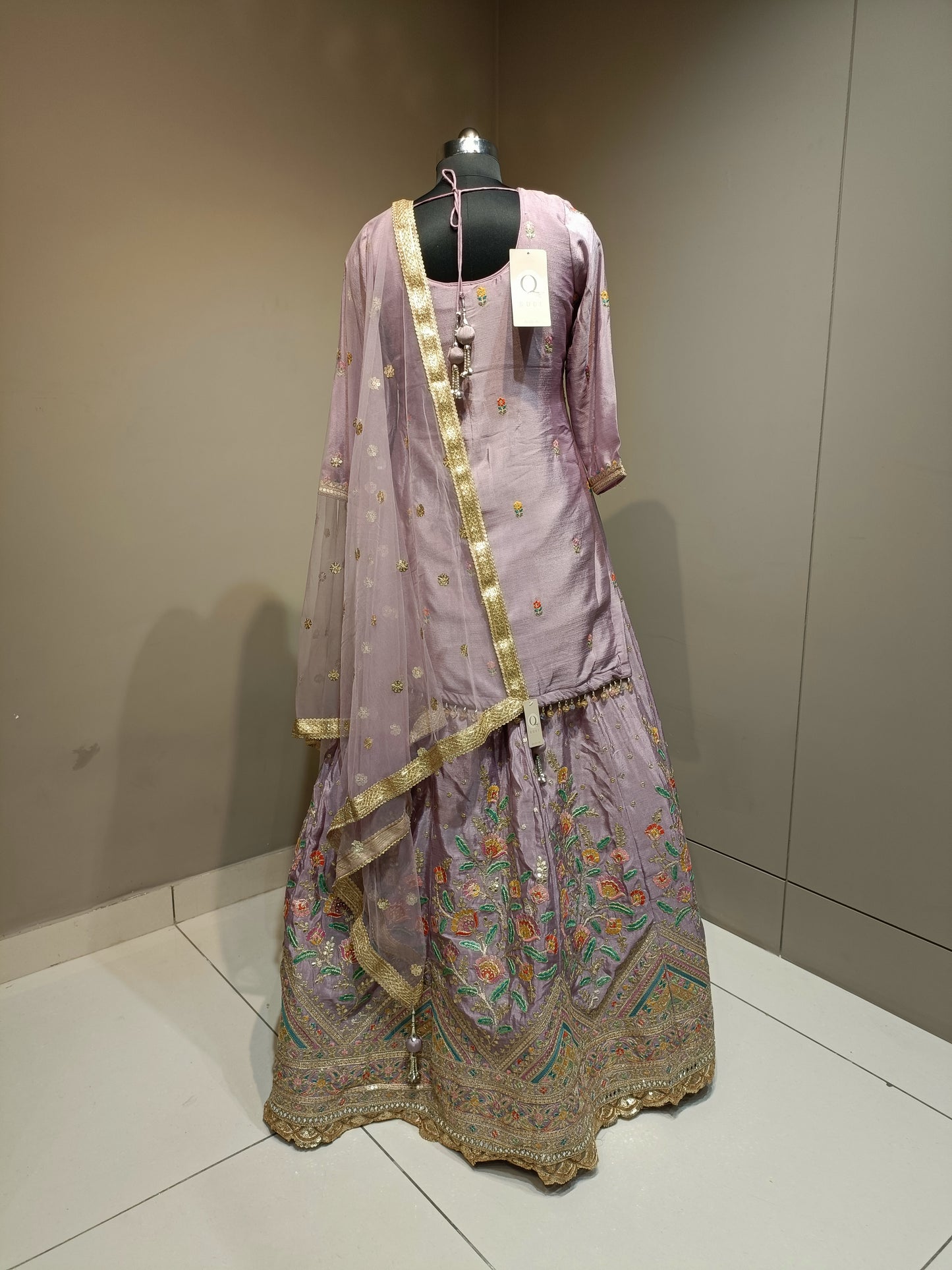 Regal Silk Crop Top with Intricate Zari Embroidery