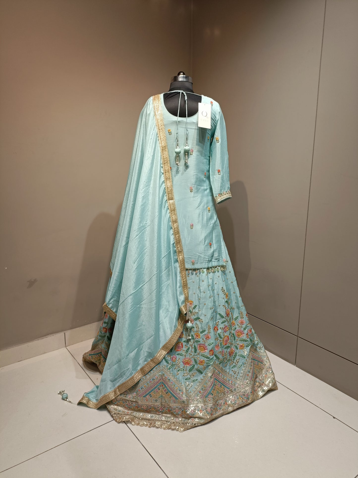 Regal Silk Crop Top with Intricate Zari Embroidery