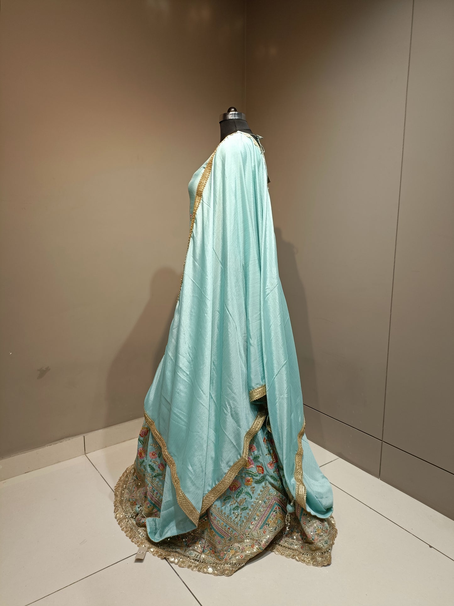 Regal Silk Crop Top with Intricate Zari Embroidery