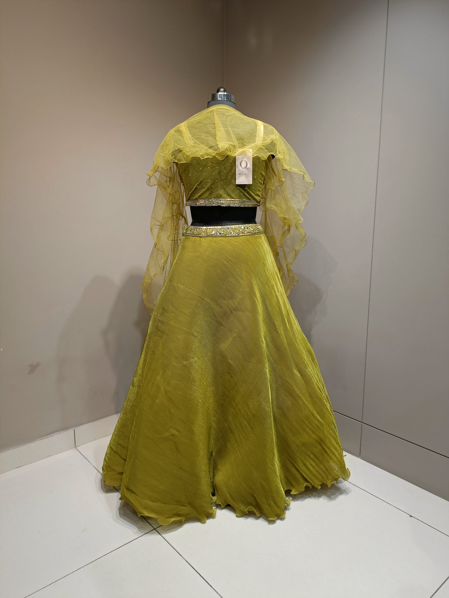 Elegant Organza Tissue Crop Top with Mirror Embellishments
