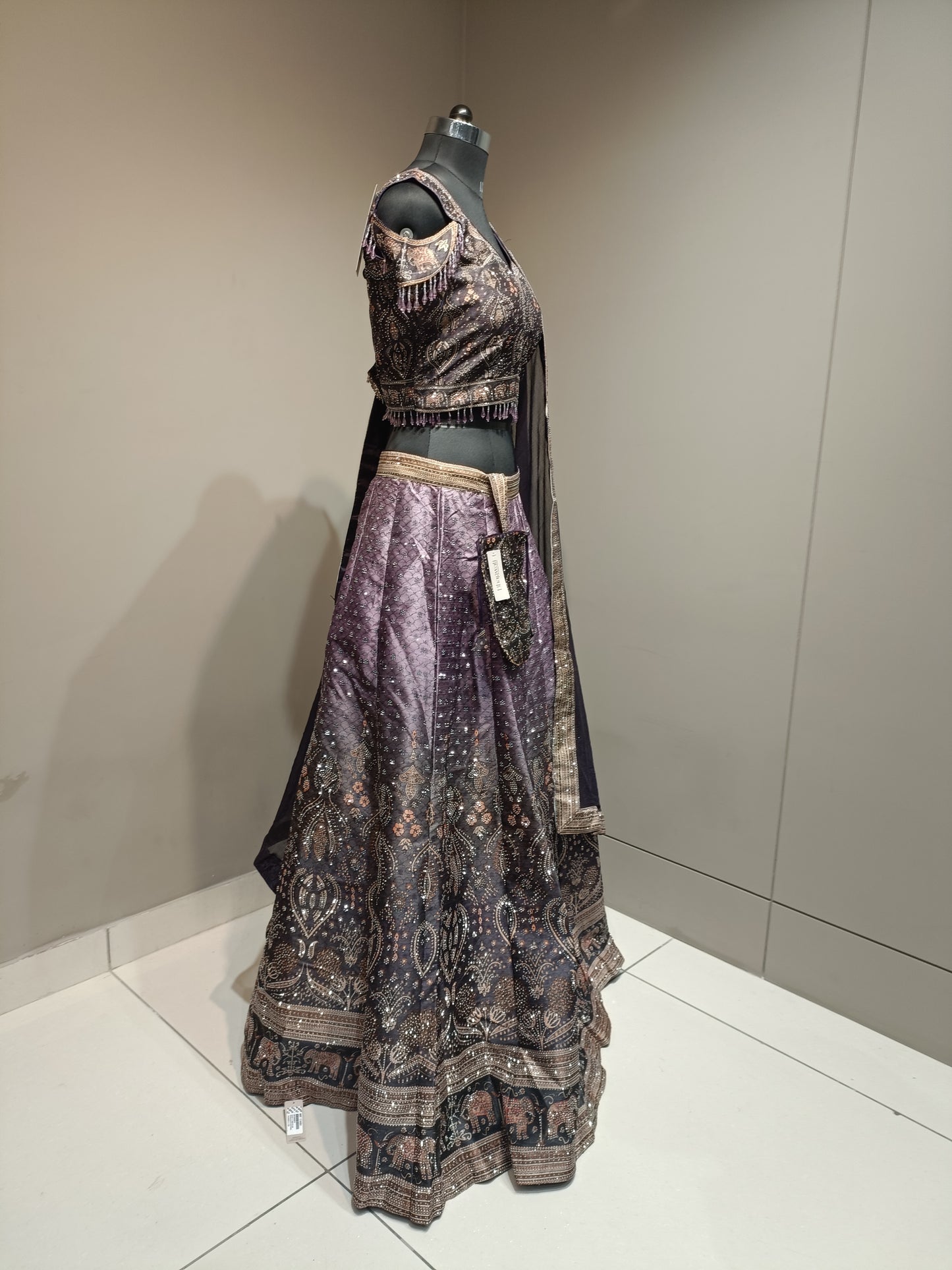 Elegant Silk Crop Top with Crystal Adornments for Festivals