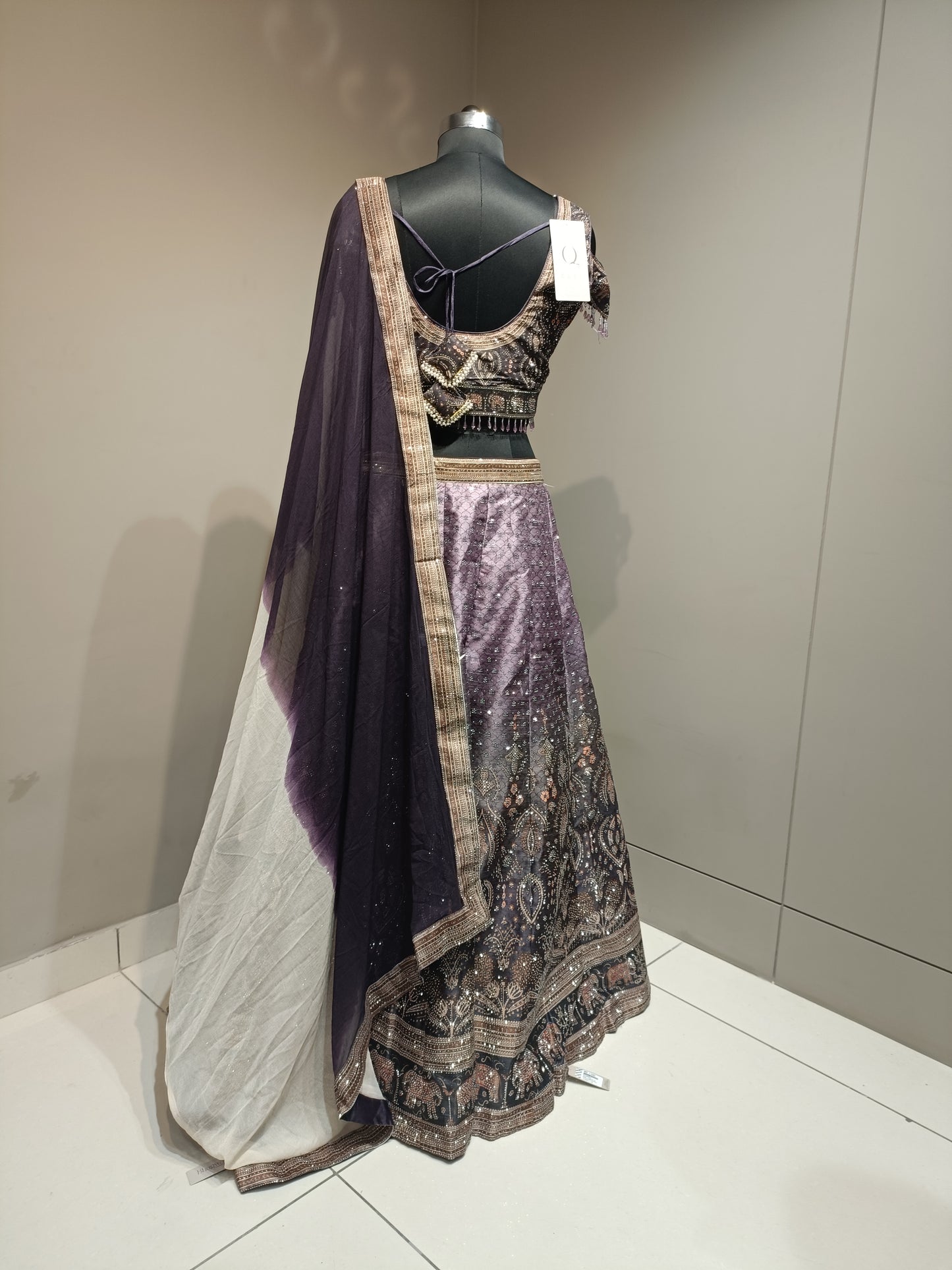 Elegant Silk Crop Top with Crystal Adornments for Festivals