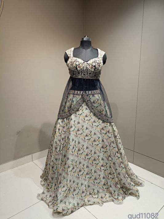Elegant Organza Crop Top with Intricate Cutdana Embellishments